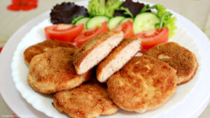 Рубленые котлеты из куриного мяса